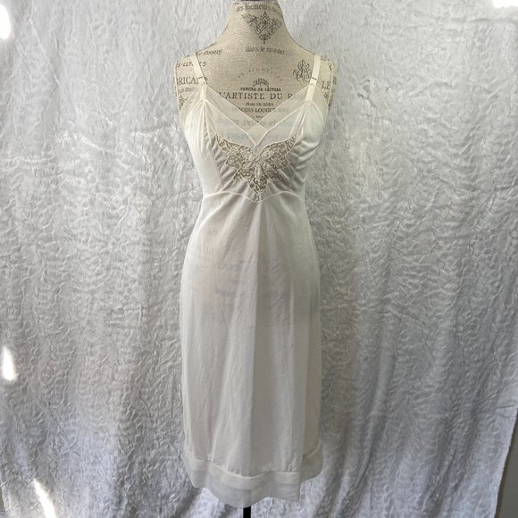 Vintage Other - Vintage White Full Slip, 1960's, Youth Form, Lace Opaque Nylon Tricot Bodice
